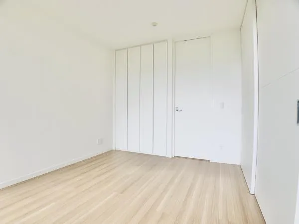 Brillia Ist Nakano Central Park - Interior - ["Building", "Wood", "Flooring"]