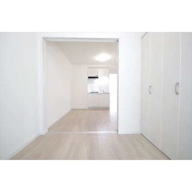 White Tooth Terrace - Interior - ["Fixture", "Rectangle", "Wood"]