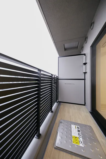 Urbanex Waseda Terrace - Interior - ["Composite material", "Silver", "Glass"]