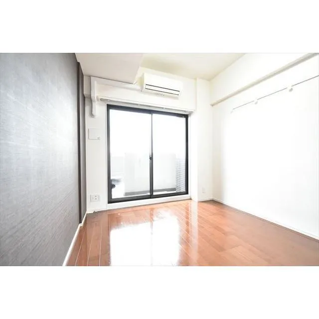 Harmony Residence Ikebukuro - Interior - ["Building", "Fixture", "Wood"]