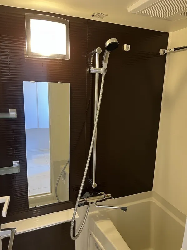 Casa Splendid Akasaka 7-Chome - Interior - ["Plumbing fixture", "Flooring", "Plumbing"]