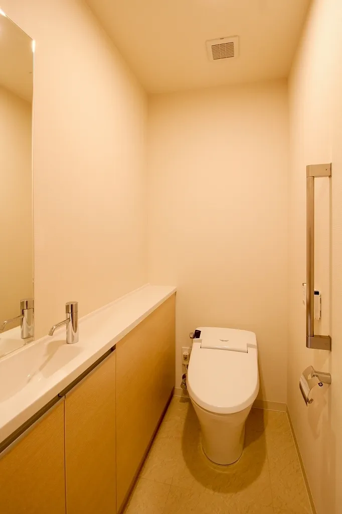 Central Park Tower La Tour Shinjuku - Interior - ["Bathroom", "Property", "Room"]
