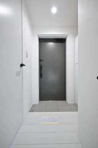 The Residence Nihonbashi - Interior - ["Wall", "Flooring", "Floor"]