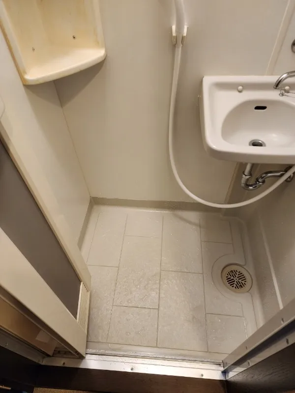 Plaire Kanda Sakumacho - Interior - ["Flooring", "Floor", "Plumbing fixture"]