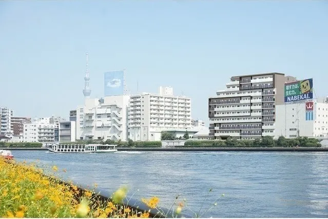 Comforia Morishita Riverside - Exterior - ["Building", "Water resources", "Daytime"]