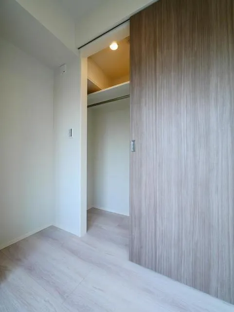 Grand Ciel Minami Aoyama - Interior - ["Wood", "Flooring", "Floor"]