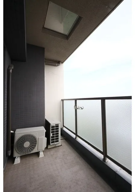 Laxrass Mejiro - Interior - ["Floor", "Flooring", "Interior design"]