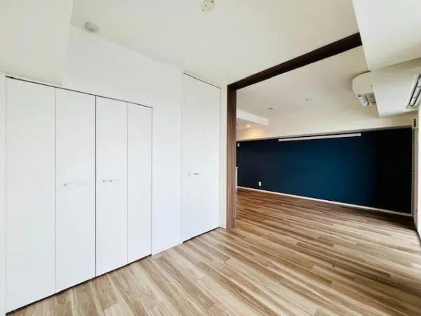 Emily Higashi Nagasaki - Interior - ["Flooring", "Wood flooring", "Floor"]