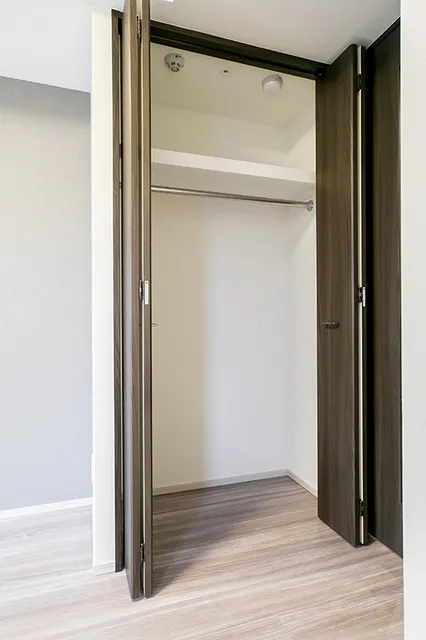 Milia Residence Shinjuku Gyoen - Interior - ["Wood", "Flooring", "Interior design"]