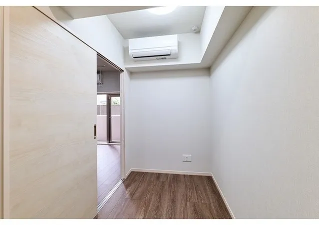 Gran Casa Hikifune II - Interior - ["Flooring", "Floor", "Wood"]