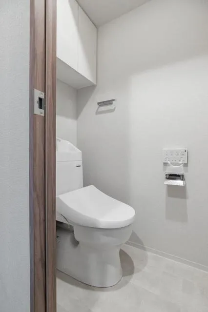 Geoent Shirokanedai - Interior - ["Toilet seat", "Toilet", "Plumbing fixture"]