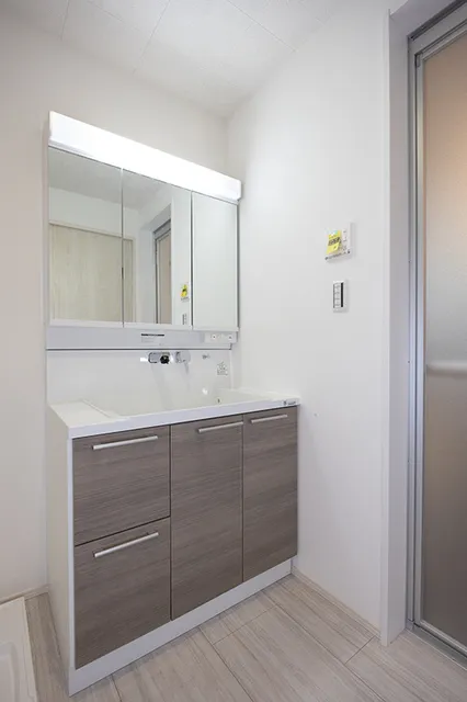 Claire Villa Hatsudai - Interior - ["Bathroom Sink", "Sink", "Plumbing fixture"]