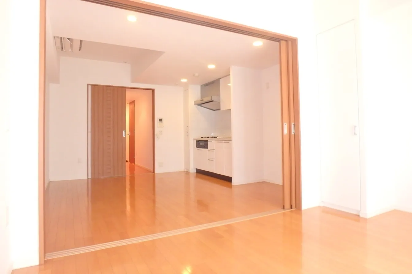 Esty Maison Toyosu Residence - Interior - ["Flooring", "Floor", "Wood flooring"]