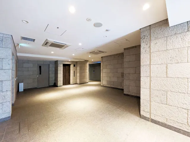 Orchid Residence Shibuya Tomigaya - Exterior - ["Flooring", "Floor", "Concrete"]