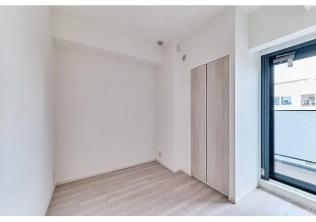 Comforia Liv Monzen-Nakacho East - Interior - ["Floor", "Flooring", "Apartment"]