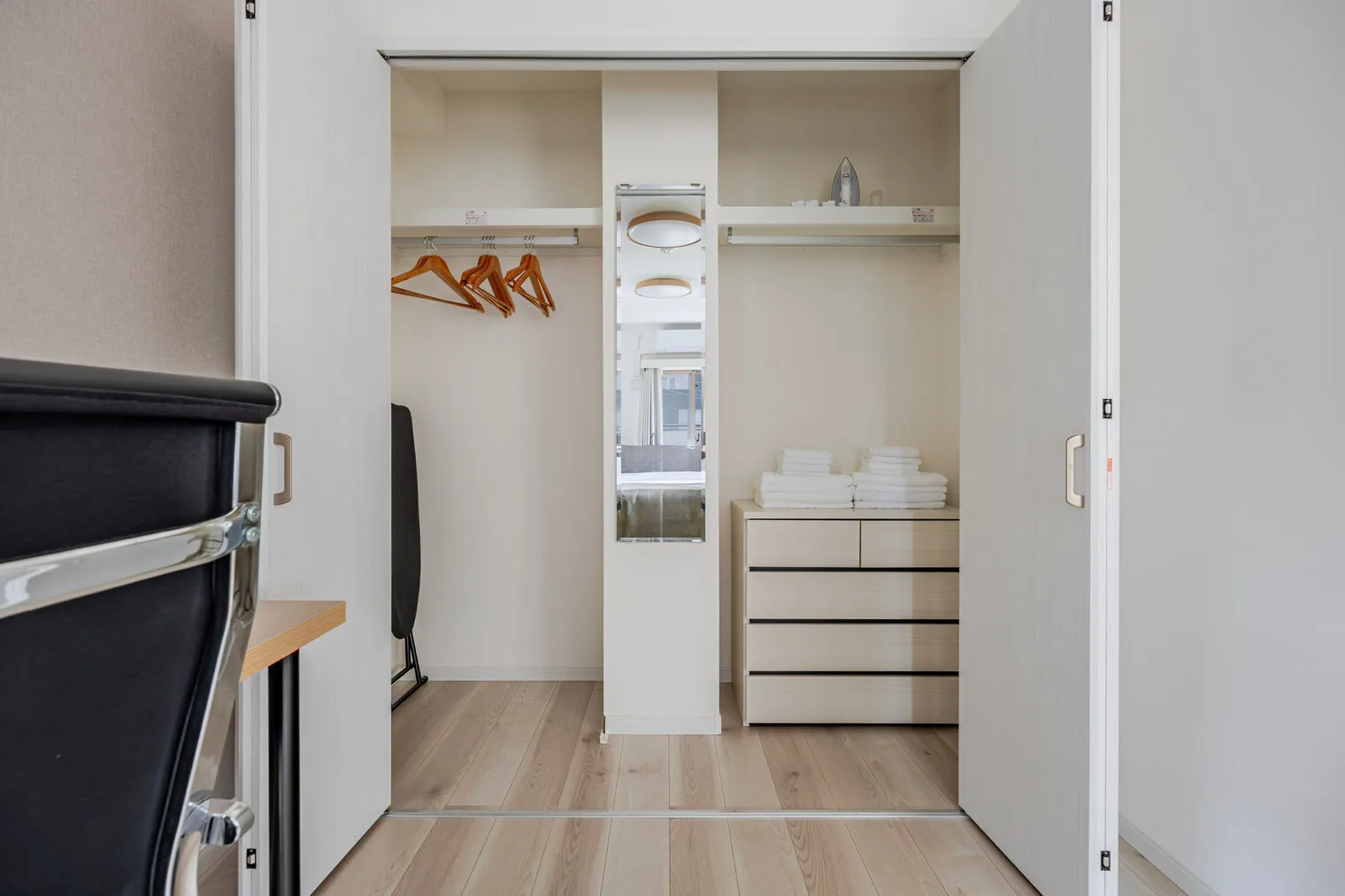 Prime Urban Meguro Riverfront - Interior - []