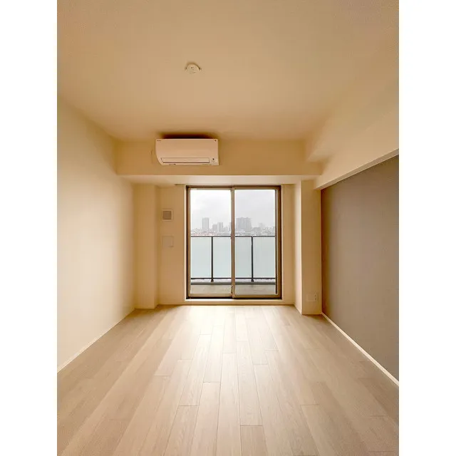 Orchid Residence Togoshi Park - Interior - ["Building", "Window", "Fixture"]