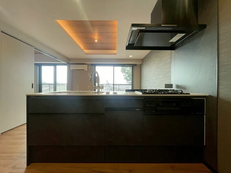 LUMIEC un Sasazuka - Interior - ["Kitchen", "Countertop", "Interior design"]