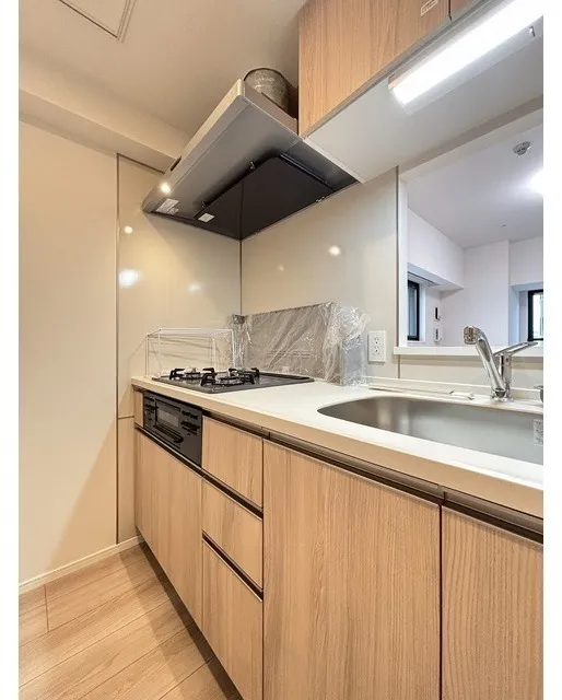 Clarity Ueno Inaricho - Interior - ["Kitchen", "Countertop", "Flooring"]