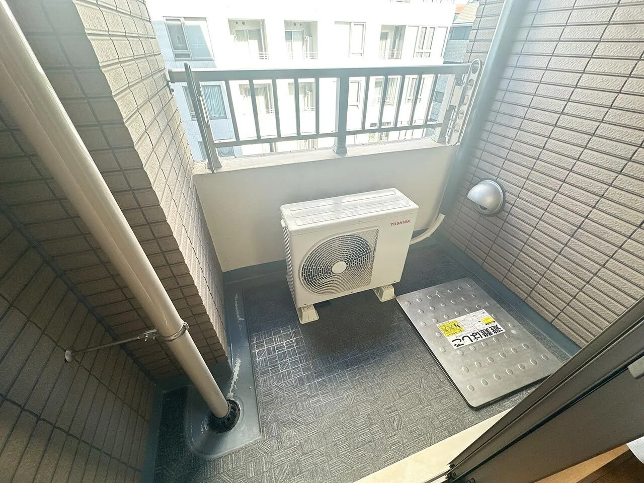 Mynavi STAY Miraie Chiyoda Sanbancho - Interior - ["Flooring", "Floor", "Composite material"]
