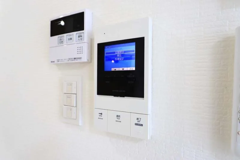 Qualitas Kikugawa - Interior - ["Electronic device", "Electronics", "Technology"]