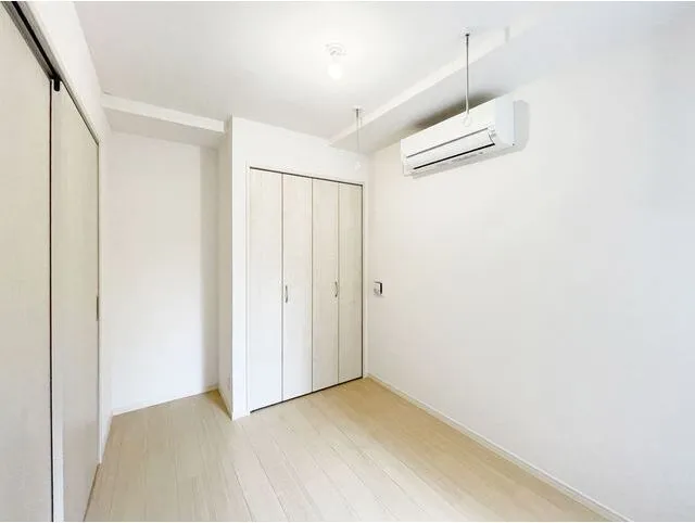 Urban Residence Itabashi - Interior - ["Flooring", "Ceiling", "Floor"]