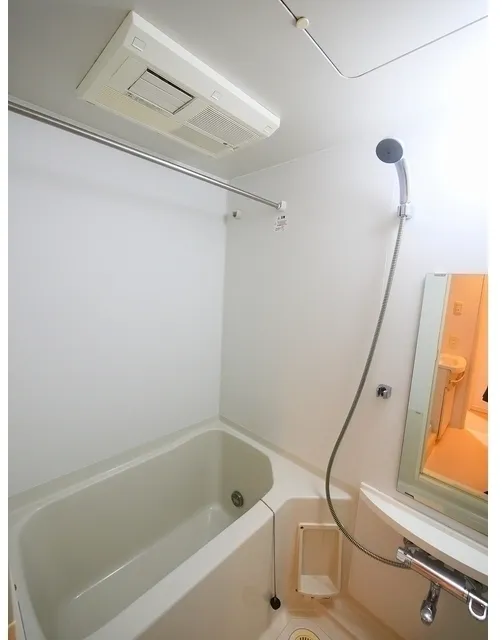 Comforia Asakusabashi DEUX - Interior - ["Plumbing fixture", "Floor", "Bathroom"]