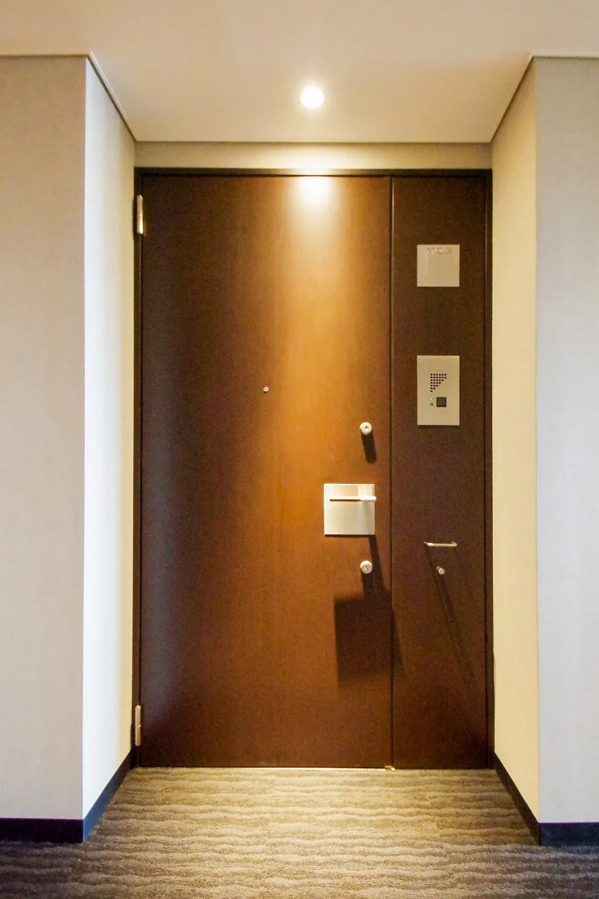 Platine Shinjuku Shintoshin - Interior - ["Wood", "Fixture", "Interior design"]
