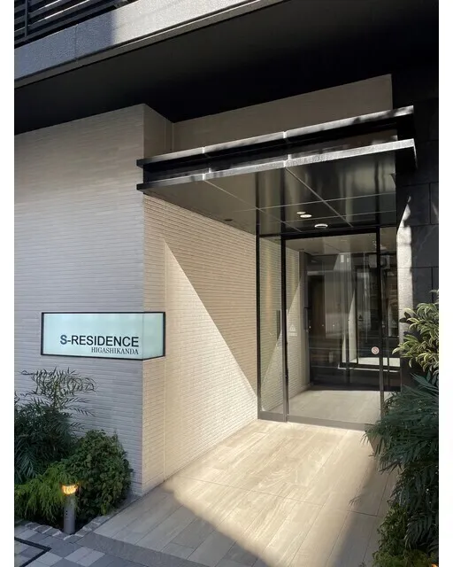 La Douceur Higashikanda - Exterior - ["Plant", "Shade", "Building"]