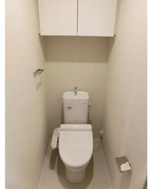 Lefon Progre Takinogawa - Interior - ["Toilet seat", "Toilet", "Bathroom"]