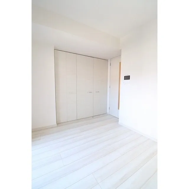 Rivere Shiba Park - Interior - ["Fixture", "Wood", "Hall"]