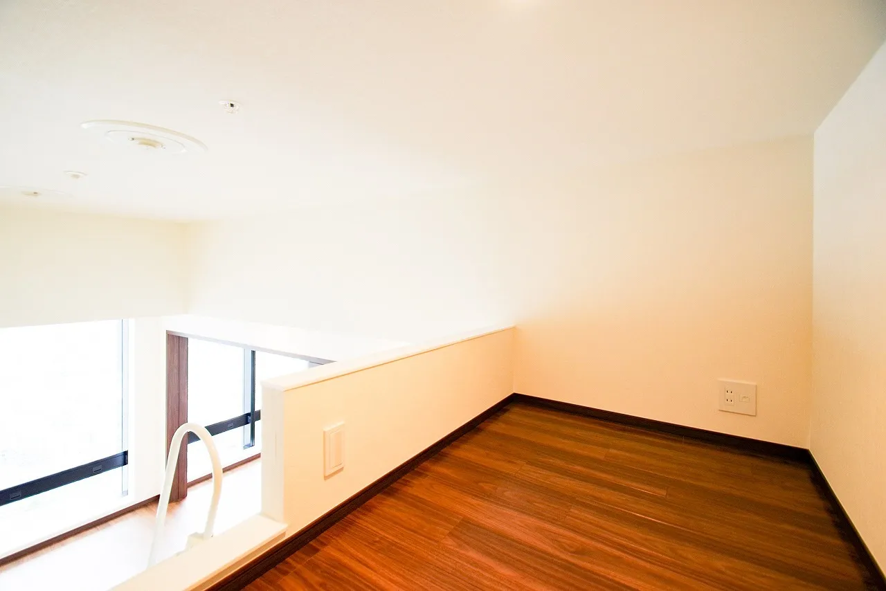 La Tour Shinjuku Grand - Interior - ["Fixture", "Building", "Wood"]