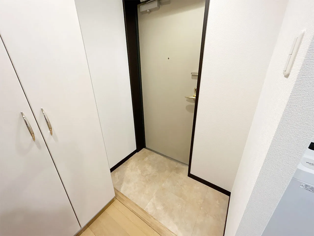 Mynavi STAY Miraie Higashi Yaesu - Interior - []