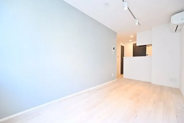 Ruygo Oshiage - Interior - ["Flooring", "Floor", "Wood"]