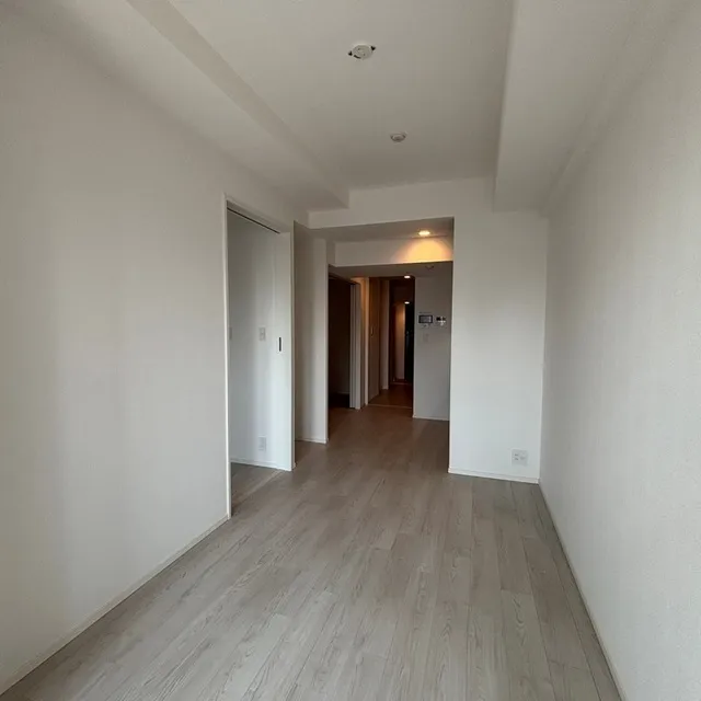 Park Axis Shinagawa Tennozu Isle - Interior - ["Floor", "Flooring", "Wood"]