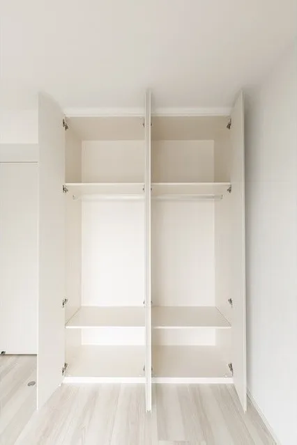 KURAMAE214 - Interior - ["Wood", "Flooring", "Cupboard"]