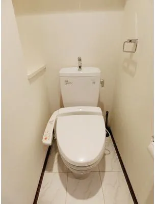 Palace Studio Minamiazabu - Interior - ["Toilet seat", "Toilet", "Plumbing fixture"]