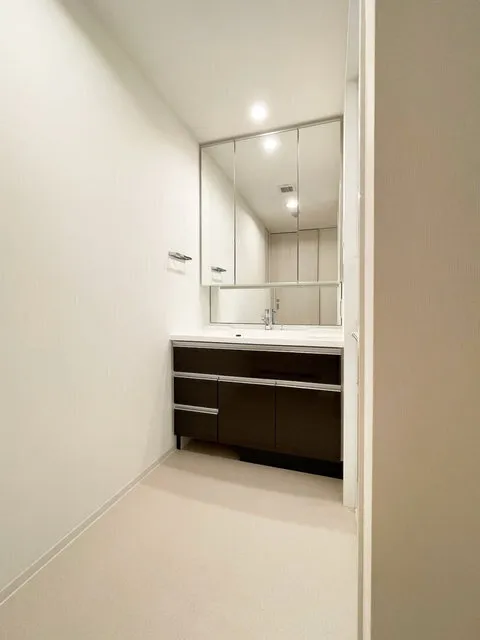 KDX Residence Oyamadai - Interior - ["Flooring", "Floor", "Wall"]
