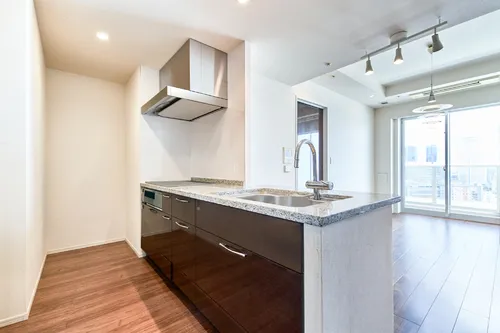 The Park House Harumi Towers Chrono Residence - Interior - ["Floor", "Apartment", "Flooring"]