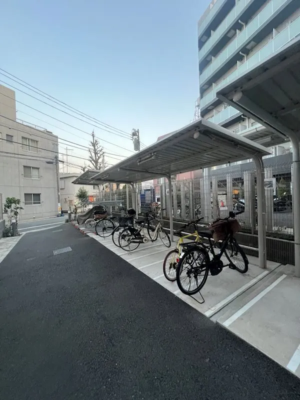 Sejori Ikebukuro Honcho - Exterior - ["Wheel", "Bicycle", "Bicycle wheel"]
