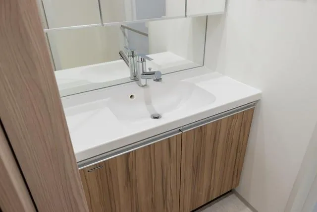 ORSUS Minowa - Interior - ["Flooring", "Floor", "Bathroom Sink"]