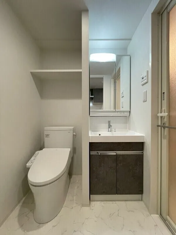 LUMIEC un Kitaueno - Interior - ["Flooring", "Floor", "Interior design"]