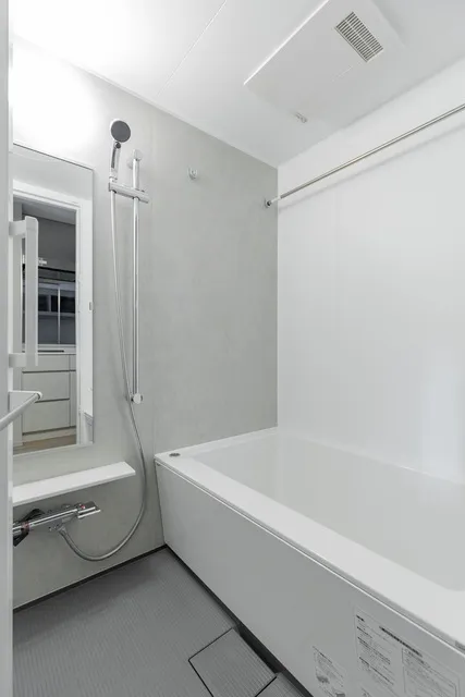 Maison Calm Nihonbashi Bakurocho - Interior - ["Flooring", "Plumbing fixture", "Floor"]
