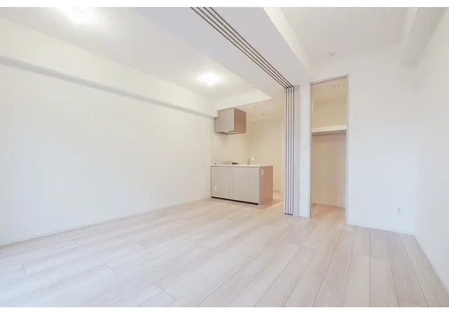 Season Flats Omorinishi - Interior - ["Flooring", "Floor", "Ceiling"]