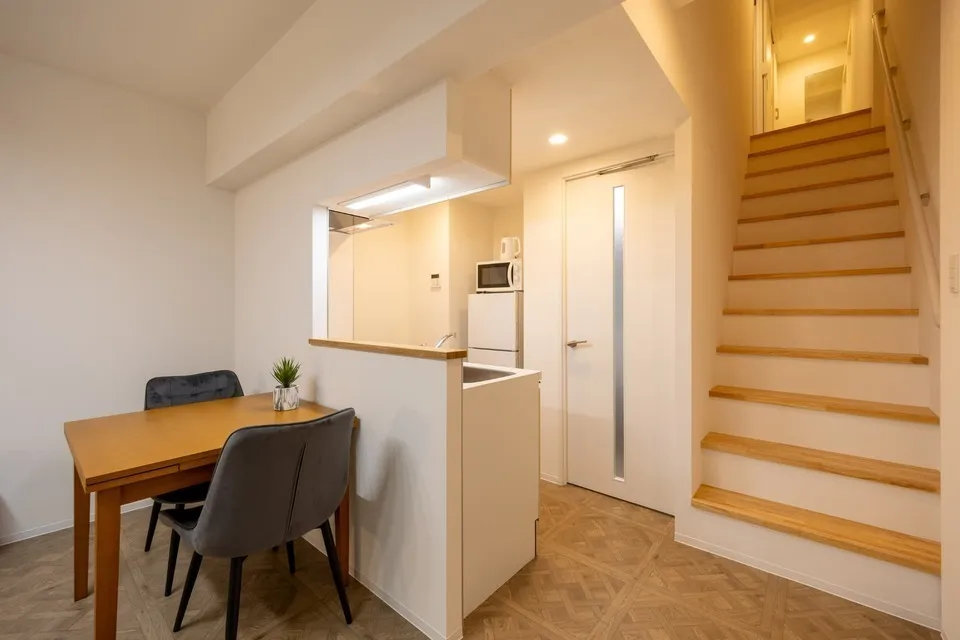Hmlet Sangenjaya II - Interior - ["Flooring", "Wall", "Interior design"]