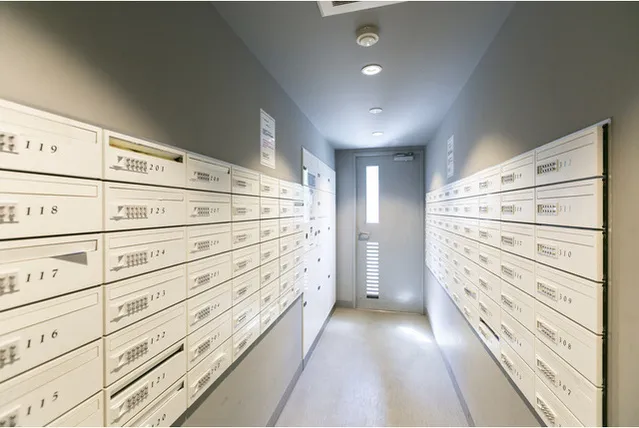BLESS Nakano Yayoicho - Exterior - ["Apartment", "Locker", "Silver"]