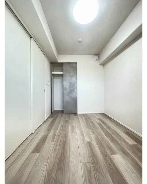 Comforia Liv Sumiyoshi Chida - Interior - ["Flooring", "Floor", "Ceiling"]