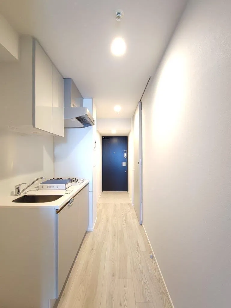Cross Residence Takadanobaba - Interior - ["Flooring", "Floor", "Apartment"]