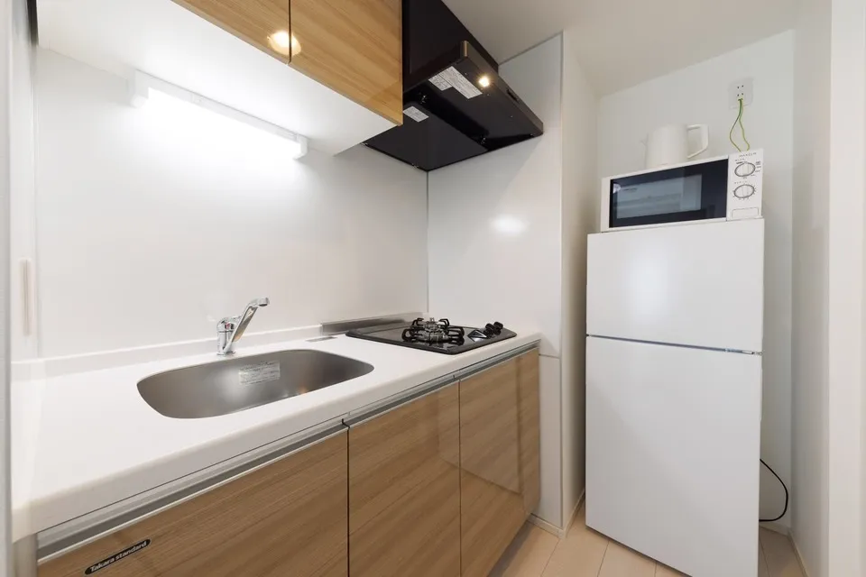 Hmlet Nishi-Shinjuku - Interior - ["Apartment", "Cabinetry", "Wood flooring"]