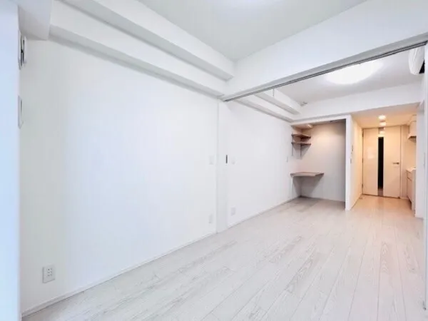 Brillia Ist Shibuya Honmachi - Interior - ["Flooring", "Ceiling", "Floor"]
